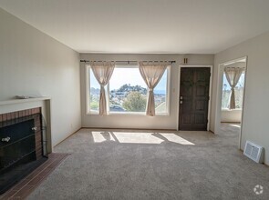 Building Photo - 148 Panorama Dr