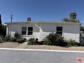 Building Photo - 2045 Glencoe Ave