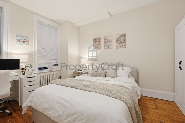 Foto del edificio - 16 Union Pk St