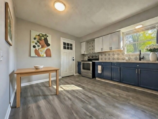 Foto del edificio - 4218 Esther St