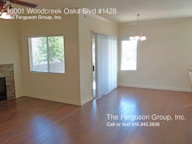 Building Photo - 10001 Woodcreek Oaks Blvd