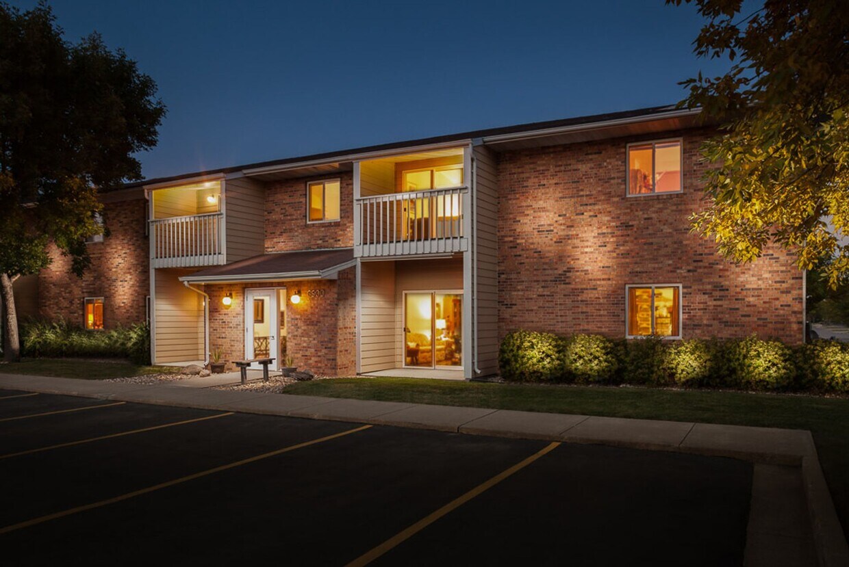 Foto principal - Regency Place Apartments