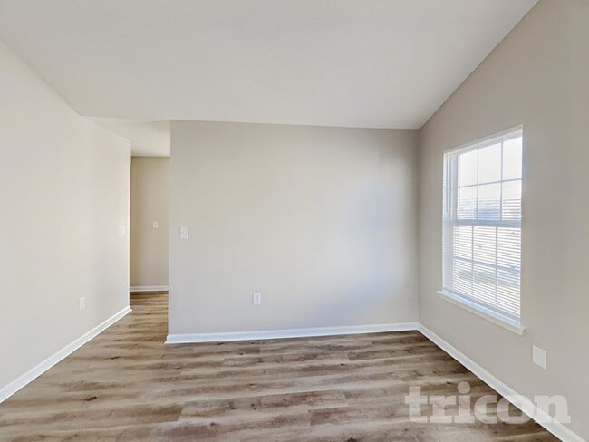 Building Photo - 2178 Wexford Way