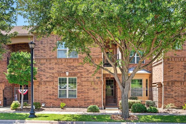 Foto principal - 8317 Moore St