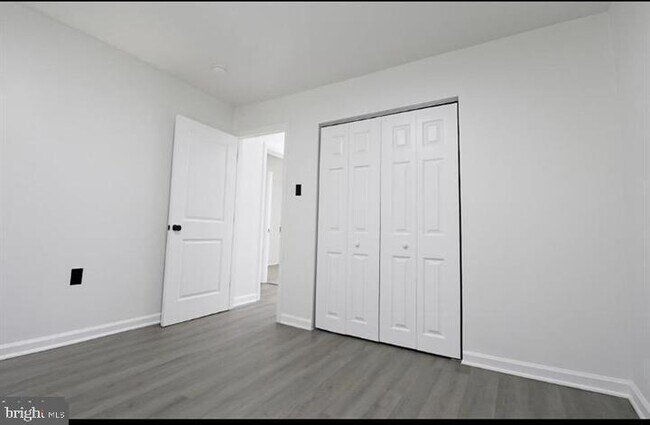 Foto del edificio - 511 Corinthian Ave