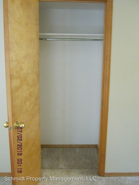 Building Photo - 619 S 15th Ave