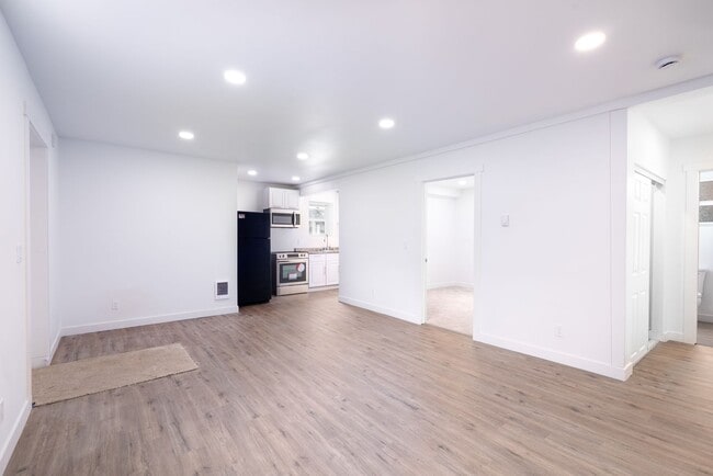 Building Photo - Maloy 1415