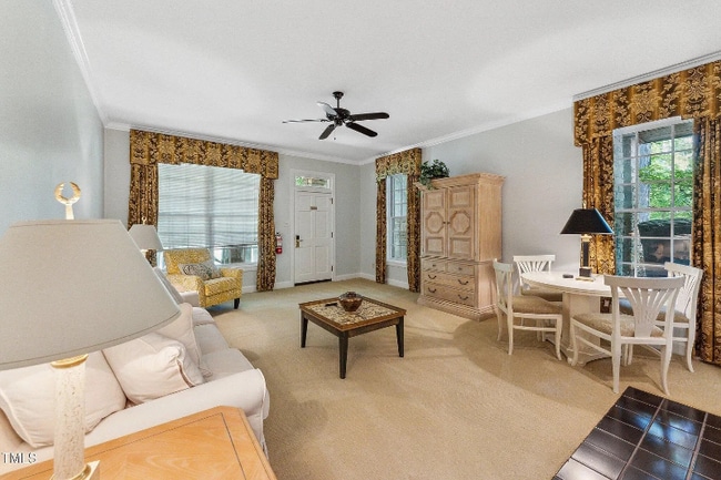 Building Photo - 11470 Club Dr