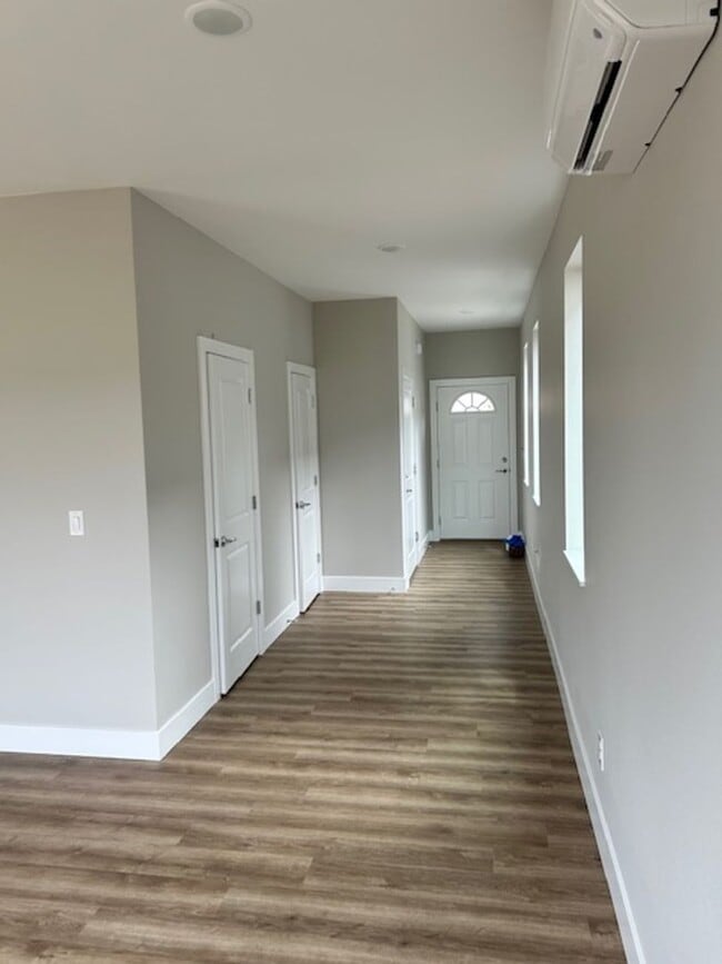 Building Photo - Garrison Square 3 bedroom- Brand New!