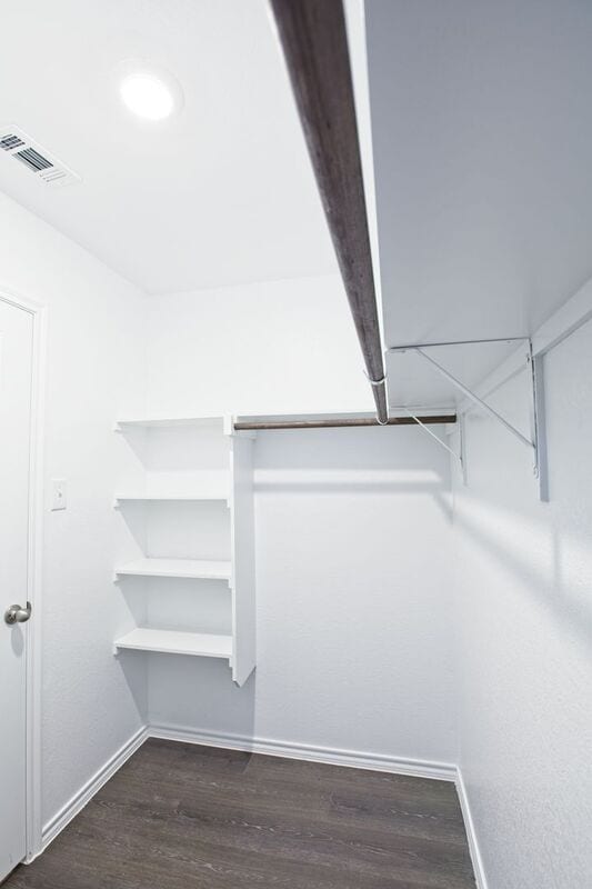 Foto del edificio - 1111 Emerald Gate Dr
