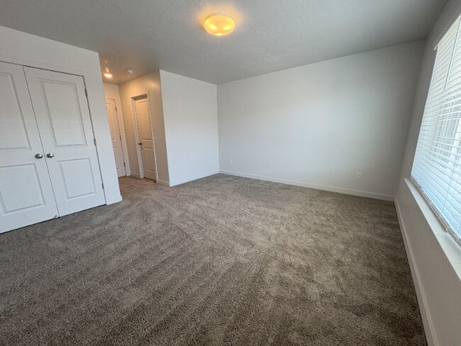 Foto del edificio - 4287 E Golden Cir