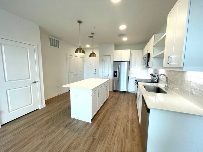 Foto del edificio - 1101 Abbeyglen Castle Dr