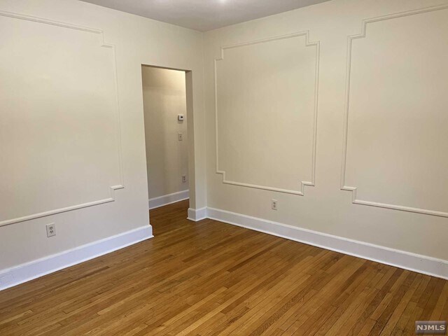 Building Photo - 215 Saddle River Rd
