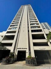 Building Photo - 2410 Cleghorn St