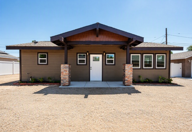 Photo - 4805 Charlotte Way Apartment