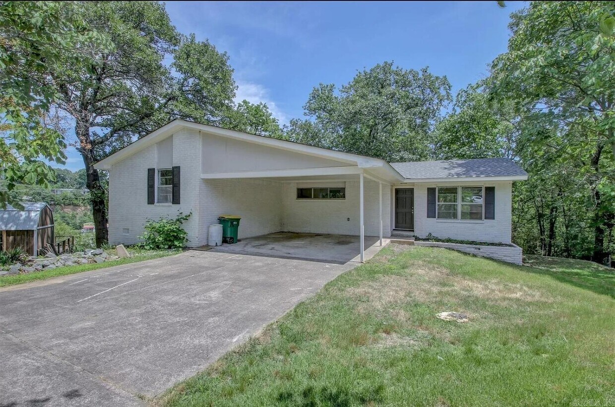 4601 N Cedar St, North Little Rock, AR 72116 House Rental in North