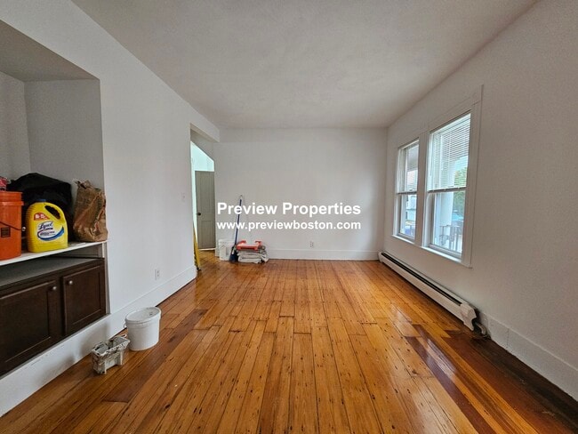 Foto del edificio - 5 Lawrence Pl