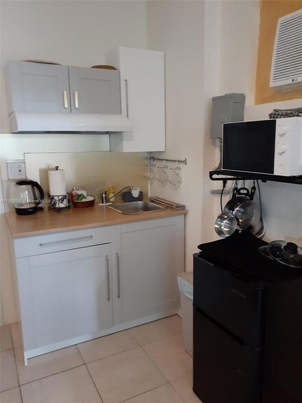 Foto principal - 2306 Sunshine Boulevard