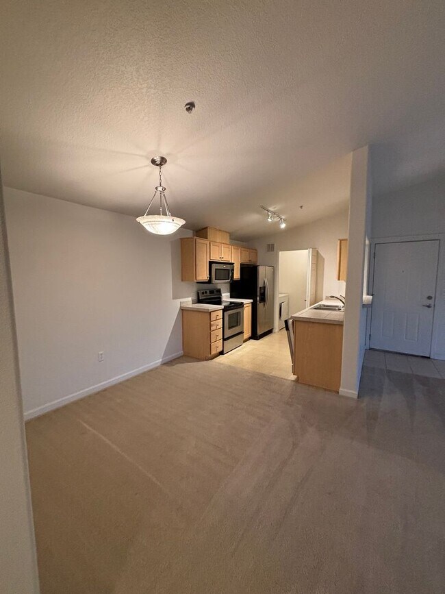 Foto del edificio - 5reym01