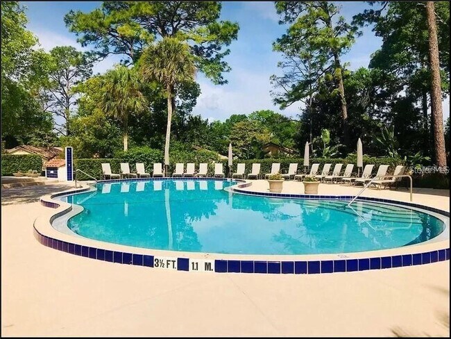 Foto del edificio - 550 Via Del Oro Dr