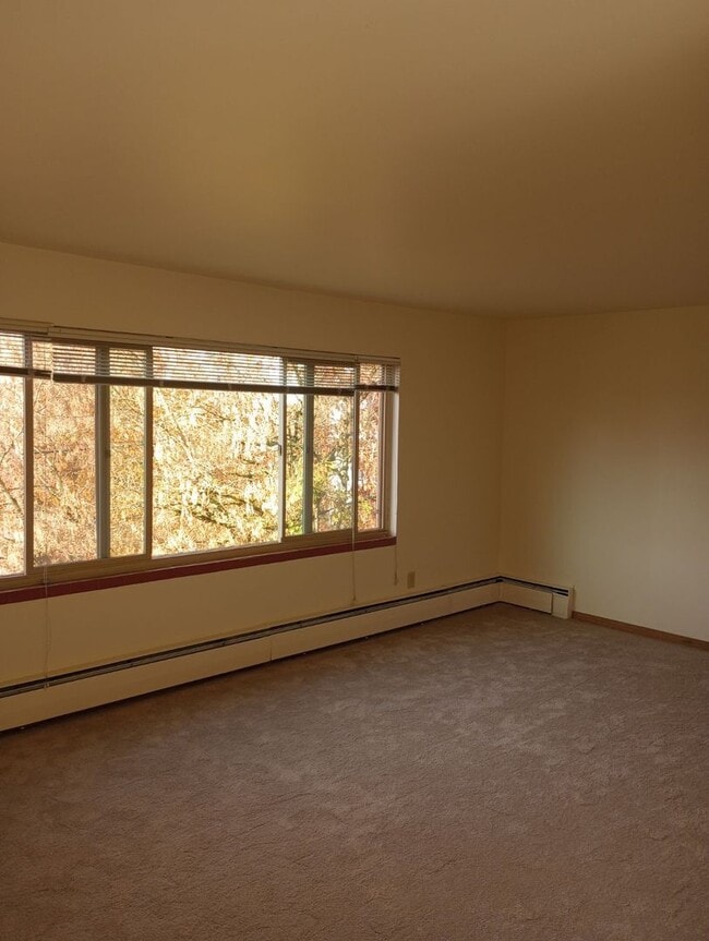 Interior Photo - Wakefield Manor