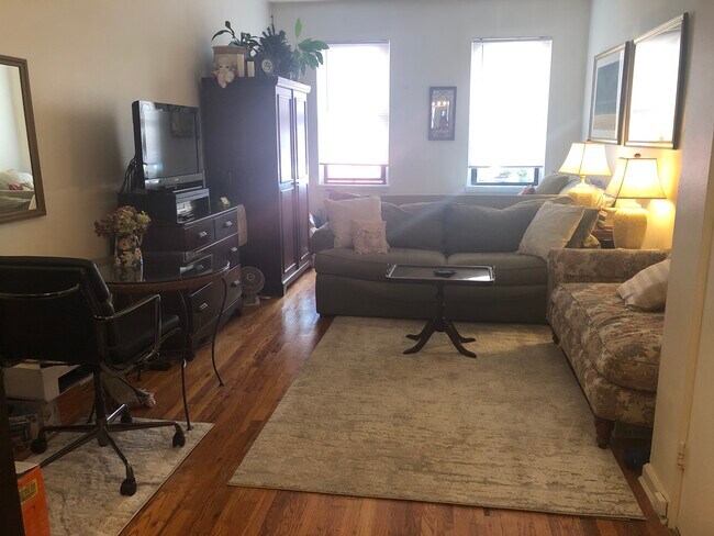 Foto del edificio - 424 E 77th St