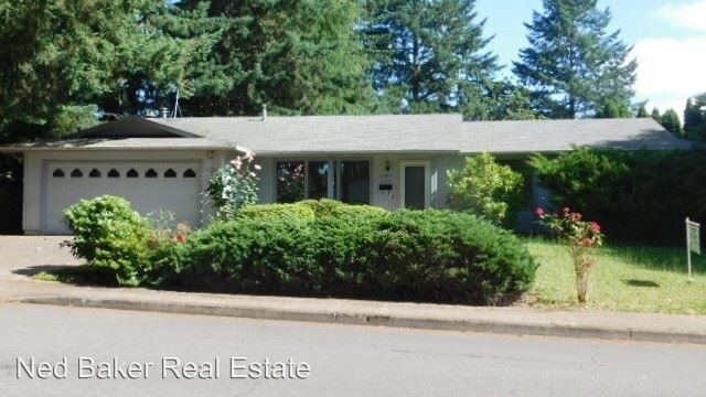 Primary Photo - 3 br, 2 bath House - 1025 Kamela Dr S