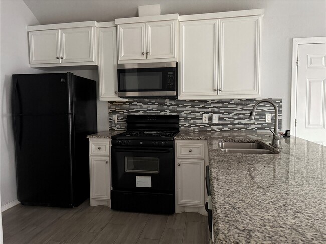 Foto del edificio - 4509 Larkspur St