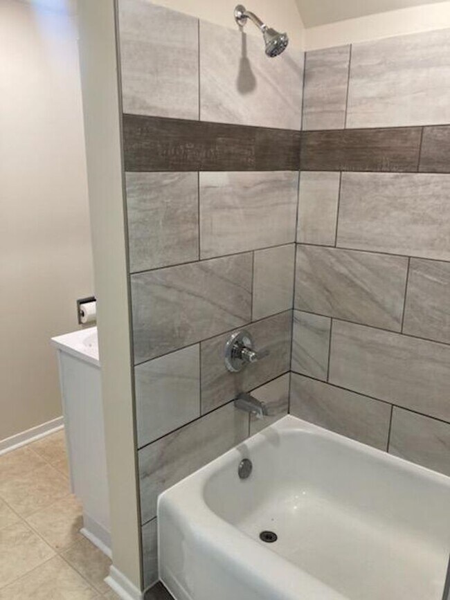 Foto del edificio - 616 2nd St SW