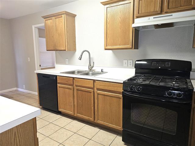 Foto del edificio - 2405 Tisbury Way