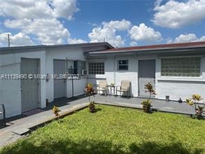 Building Photo - 7121 Taft St