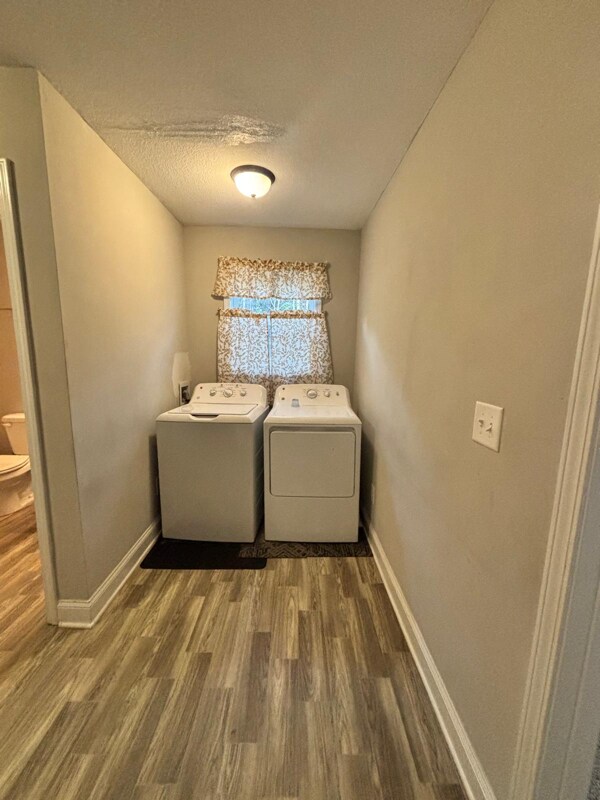 Foto del edificio - 1242 Ernest Elder Rd