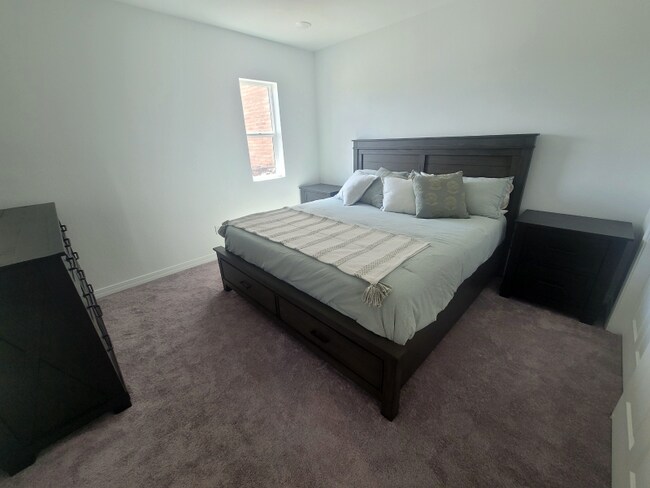 Foto del edificio - 1957 Harrison Ave