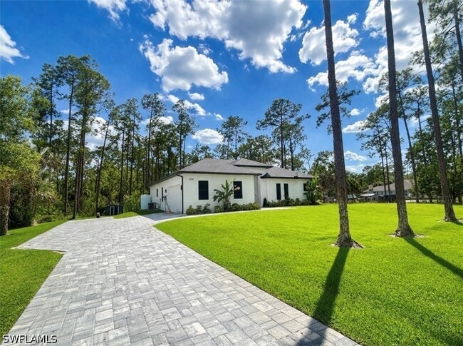 Building Photo - 3724 2nd Ave NE