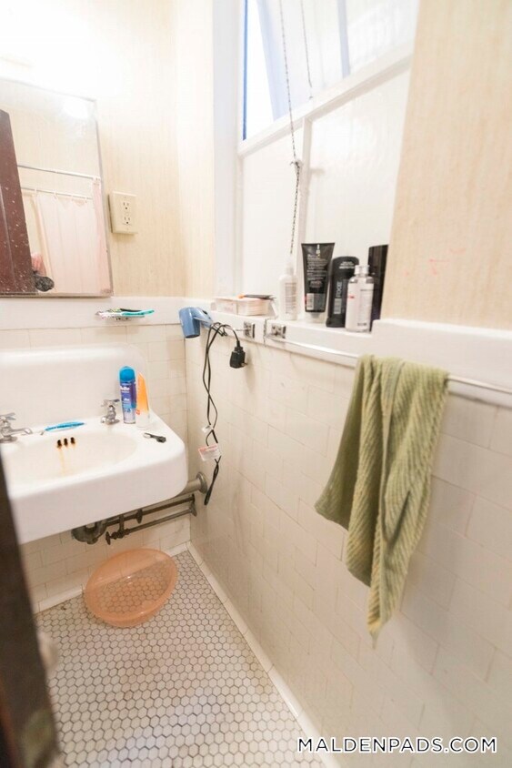 Foto del edificio - 17-19-19 Washington St S