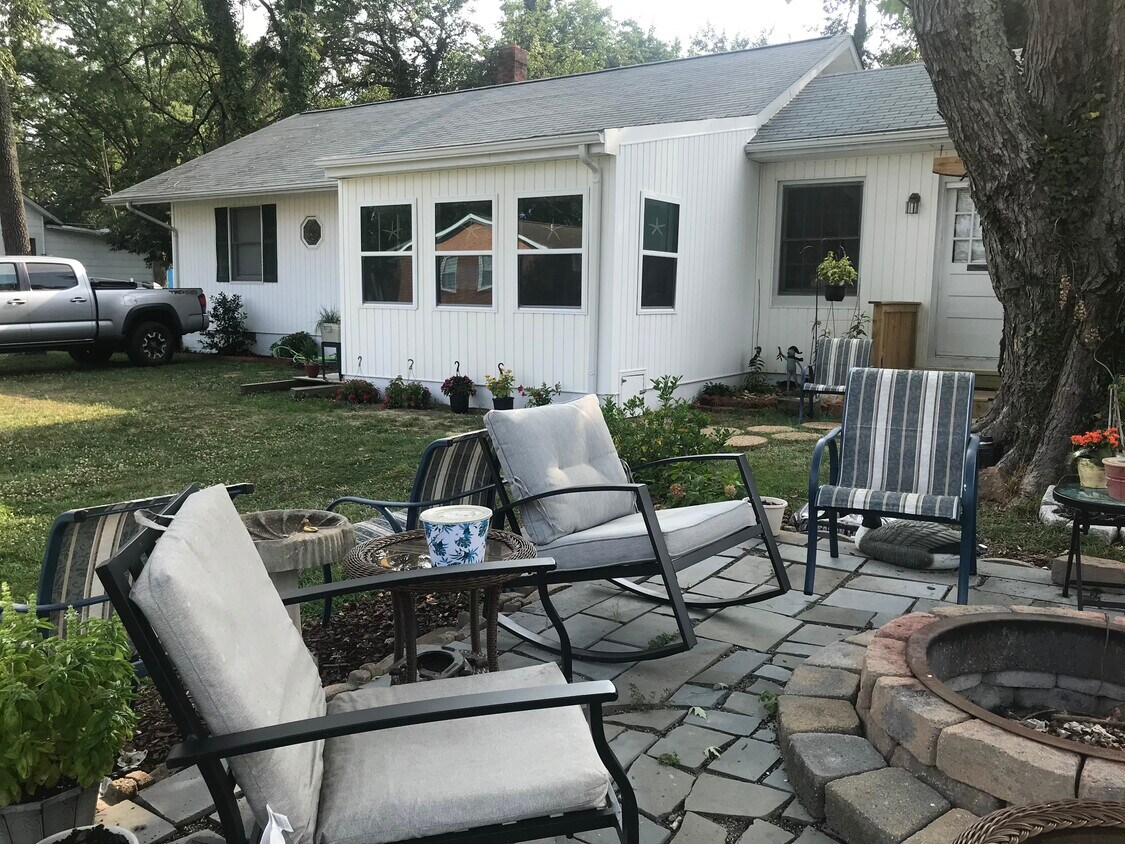 911 Lossing Ave, Colonial Beach, VA 22443 House Rental in Colonial