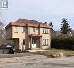 Building Photo - 967 Beechwood Ave