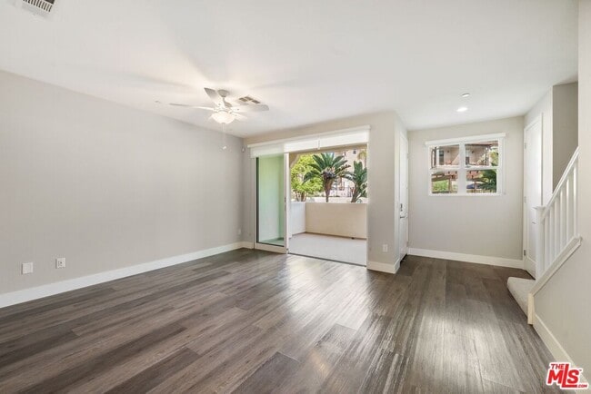Building Photo - 4377 Paxton Pl