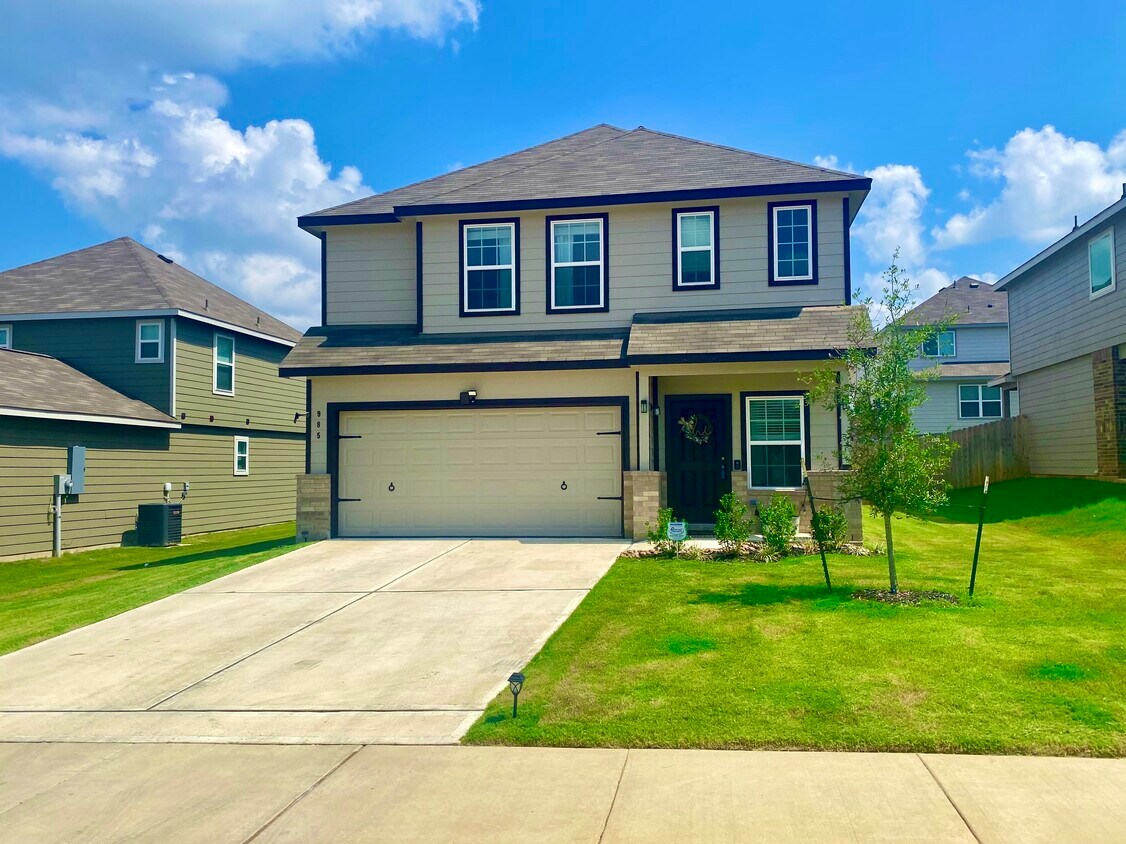 985 Crossing Dr, Bryan, TX 77803 House Rental in Bryan, TX