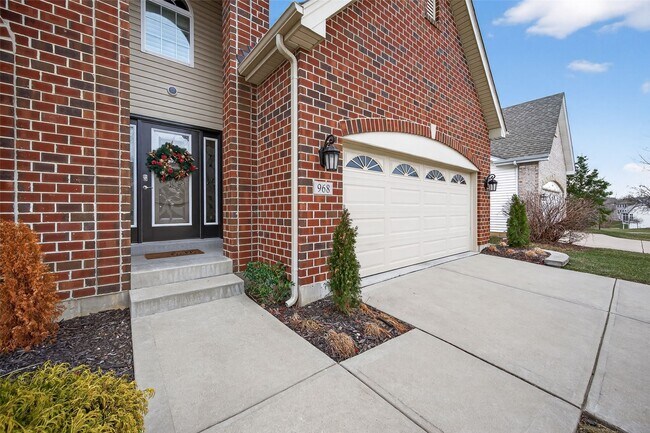 Foto del edificio - 968 Ridgepointe Pl Cir