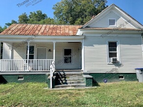 Building Photo - 1316 Clark St