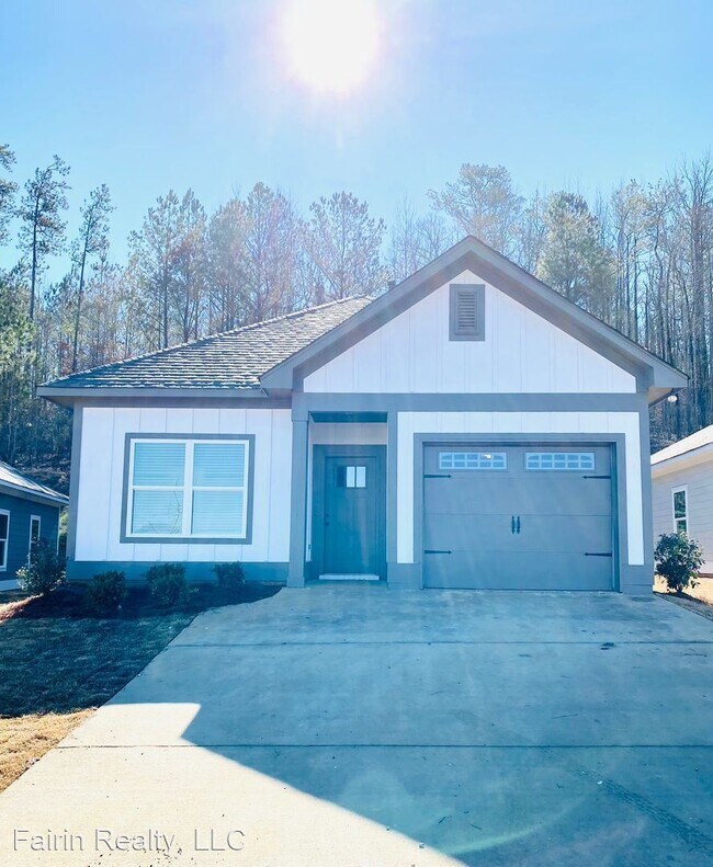 Building Photo - 3 br, 2 bath House - 4055 Ashely Drive