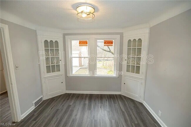 Foto del edificio - 5194 Homewood Ave