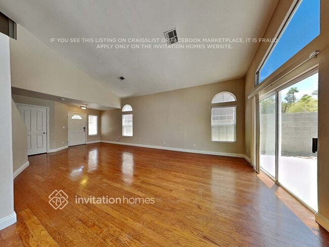 Building Photo - 125 Golf Range St