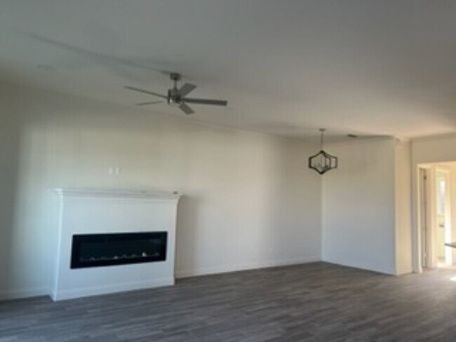 Foto del edificio - For Lease - 2905 Dornoch - Odessa TX
