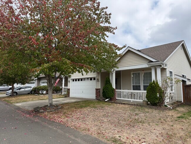 Foto del edificio - 6050 Sycamore Ln NE