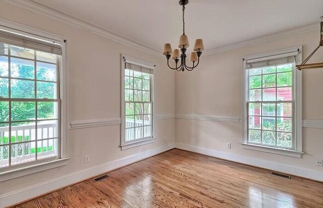 Foto del edificio - Recently Remodeled Lake Carolina Home