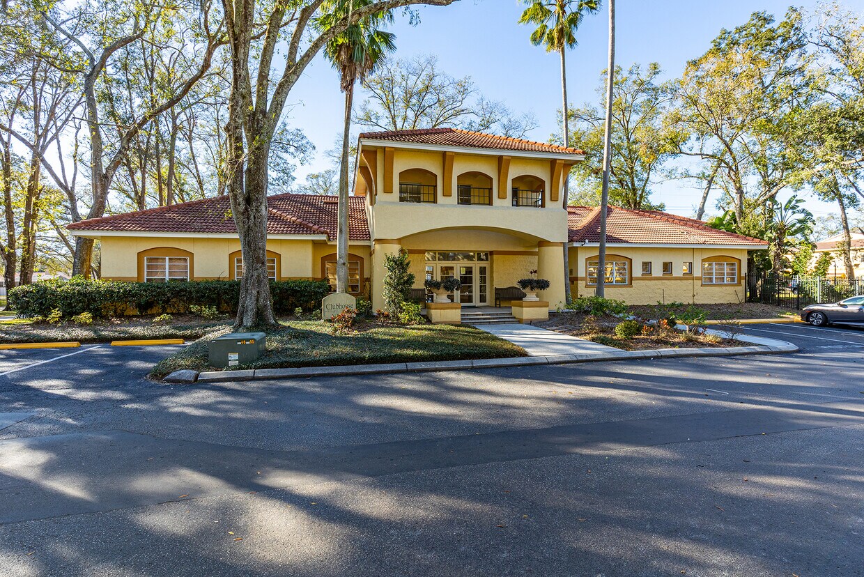 Primary Photo - 5604 Pinnacle Heights Cir