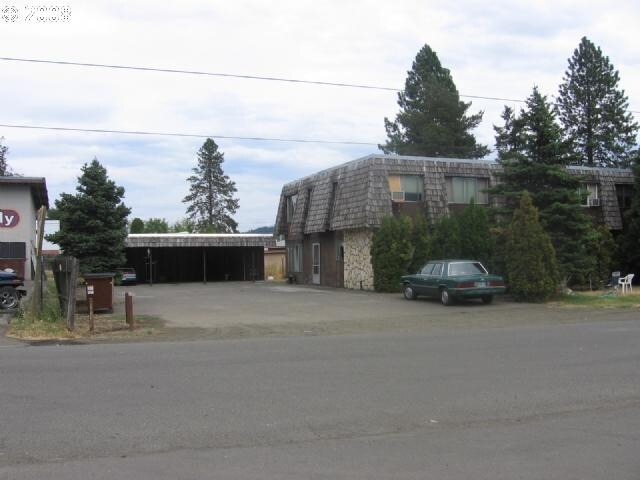 Building Photo - 112 Sunset St