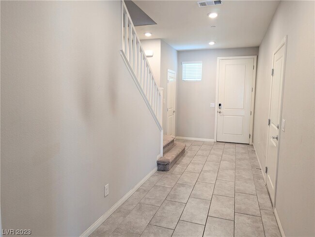 Building Photo - 312 Breve Ct